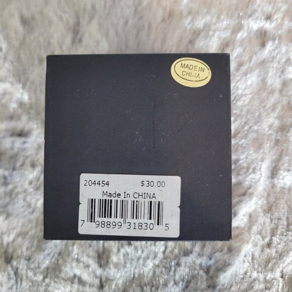 Cubic Zirconia Leaf Stud Earrings Silver Tone Jewelry New Directions Designer - Picture 3 of 3